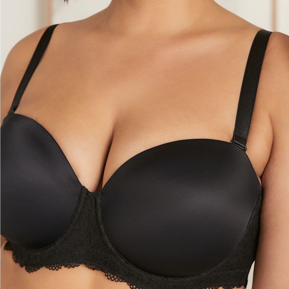 NWOT Underwire Microfiber Strapless Bra - Déesse Collection 44D
